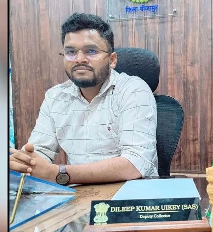 1281429-deelip-uike-news