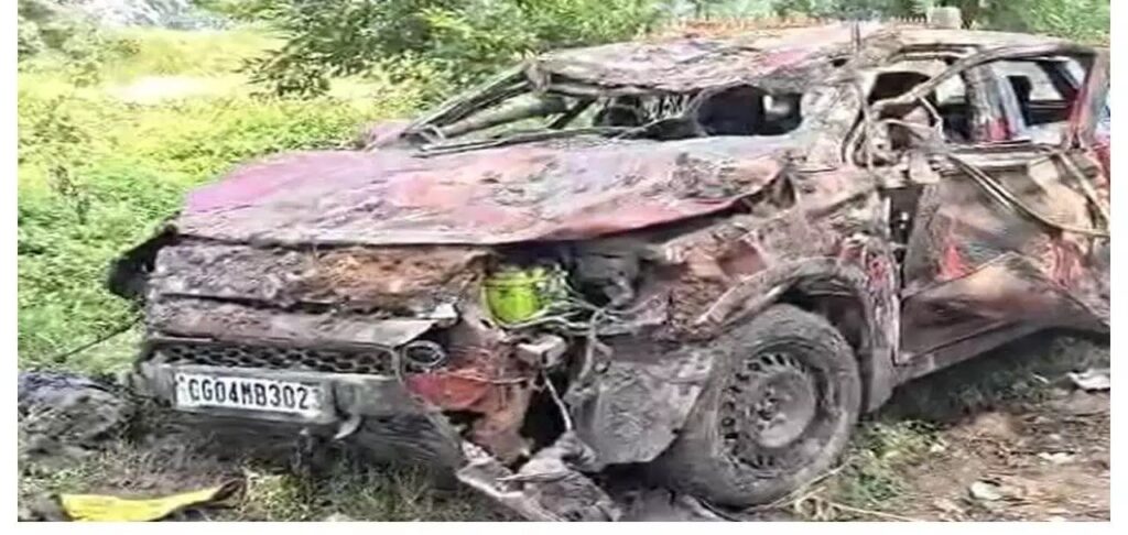 1293089-gariaband-accident-news