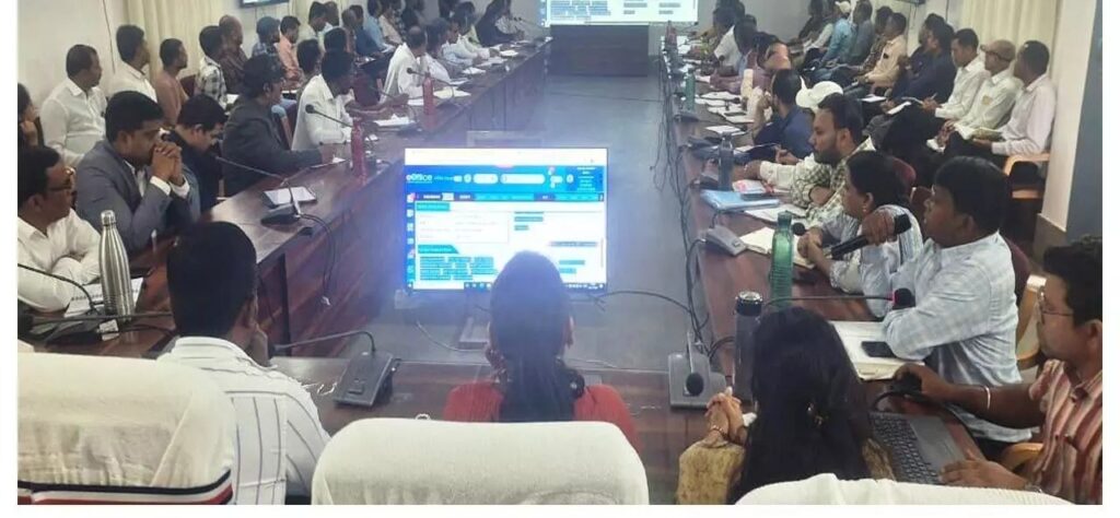 1293165-manendragarh-chirmiri-bh