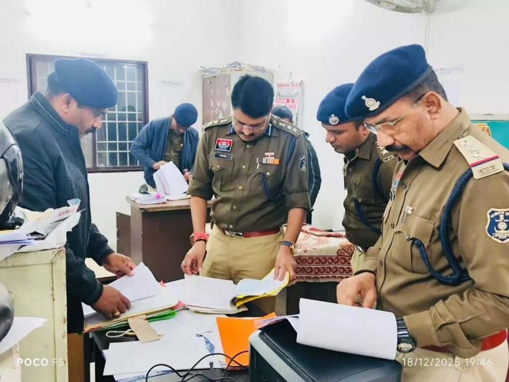 1298666-whatsapp-image-2025-12-1