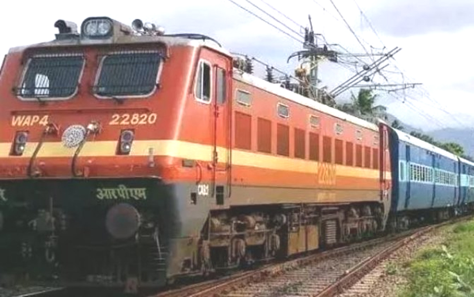रेलवे ने 19 मेमू पैसेंजर ट्रेनों को 30 अप्रैल तक किया रद्द
