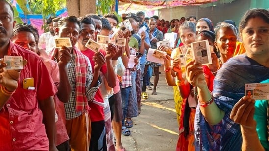 Lok Sabha Election 2024: बस्तर लोकसभा क्षेत्र में पहले चरण की वोटिंग जारी, अब तक 28.12 प्रतिशत हुआ मतदान