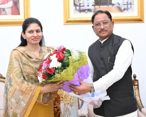 5d395efd-caf9-4e74-b224-22bd50d9db12