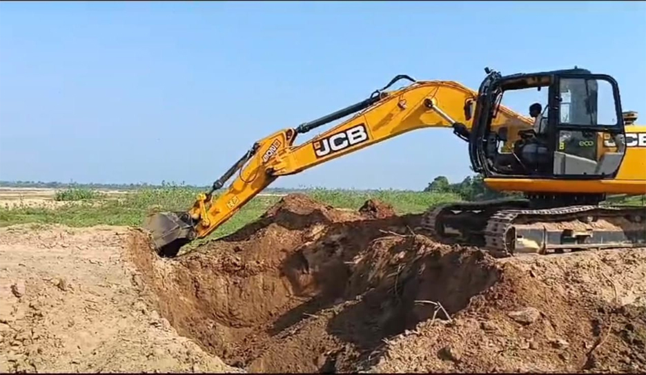 8666621