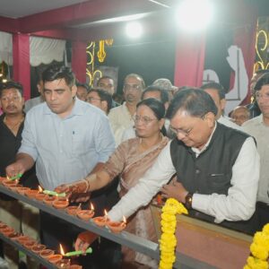 ’आशीर्वाद का दीया’ से जगमगाया कोरबा, जनसेवा के प्रति कृतज्ञता और विकसित भारत का लिया संकल्प’