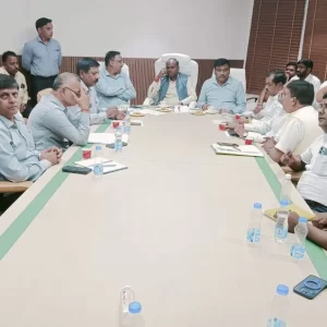 तालाबंदी आंदोलन के बाद बनी बात, एसईसीएल ने भूविस्थापितों के रोजगार-मुआवजे आदि के लिए 4-5 दिन में निर्णय का दिया भरोसा