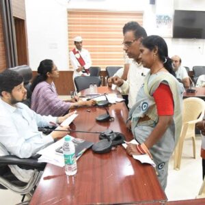 जनदर्शन में 109 आवेदन प्राप्त हुए,फौती नामांतरण कराने कृषक ने जनदर्शन में लगाई गुहार