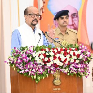 AI के युग में शिक्षक बनें विद्यार्थियों के मार्गदर्शक, तकनीक के विवेकपूर्ण उपयोग की दें सीख : राज्यपाल  डेका
