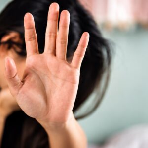 बिलासपुर में बीमा प्लान के बहाने युवती को लॉज ले गया रैपिडो ड्राइवर, कमरे में बंद कर किया दुष्कर्म; आरोपी फरार