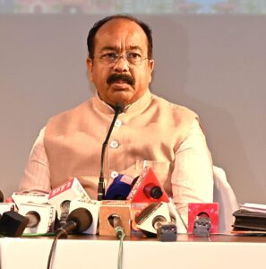 सड़कों और पुलों के निर्माण की धीमी गति पर बिफरे उप मुख्यमंत्री  साव, 2 ठेकेदारों के पंजीयन निरस्त