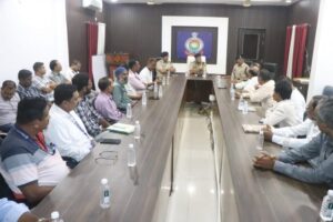 भिलाई इस्पात संयंत्र में कार्यरत ठेका श्रमिकों का पुलिस वैरिफिकेशन कराने SSP ने दिए निर्देश