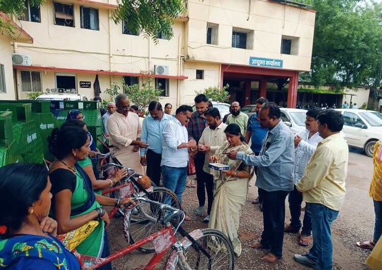 image_750x_686f94ca60f53