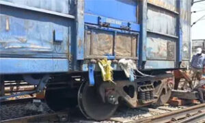 रायपुर रेलवे स्टेशन के समीप पटरी से उतरी मालगाड़ी, दो ट्रेक पर ट्रेनों की आवाजाही प्रभावित